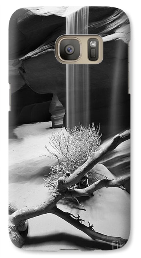 Arizona Galaxy S7 Case featuring the photograph Canyon Sandfall by Bryan Keil