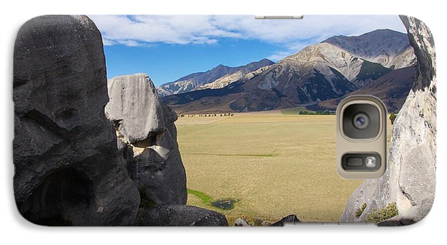New Galaxy S7 Case featuring the photograph Castle Hill #5 by Stuart Litoff