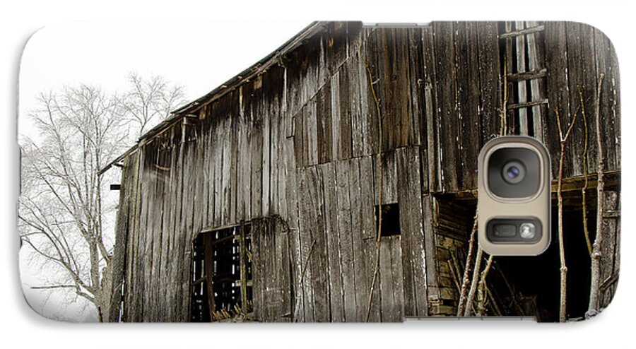 Winter Galaxy S7 Case featuring the photograph Cold Winter At The Barn by Wilma Birdwell