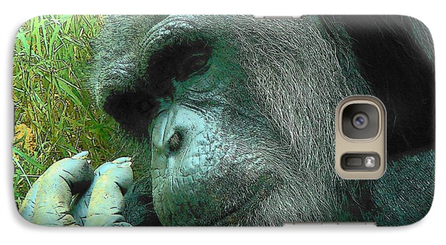 Chimpanzee Galaxy S7 Case featuring the photograph Contemplative Chimp by Rodney Lee Williams
