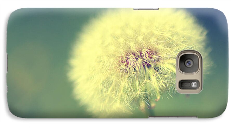 Weed Galaxy S7 Case featuring the photograph Dandelion Seed Head by Karen Slagle