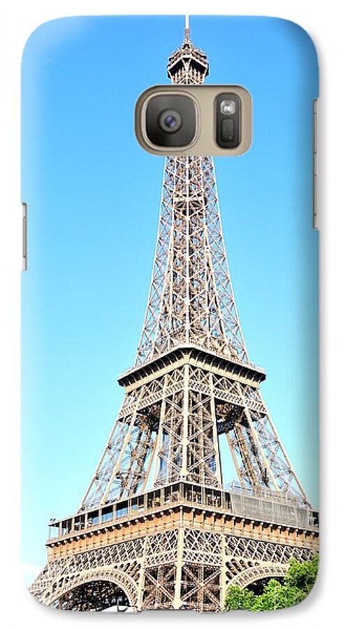 Eiffel Tower Galaxy S7 Case featuring the photograph Eiffel Tower by Joe Ng