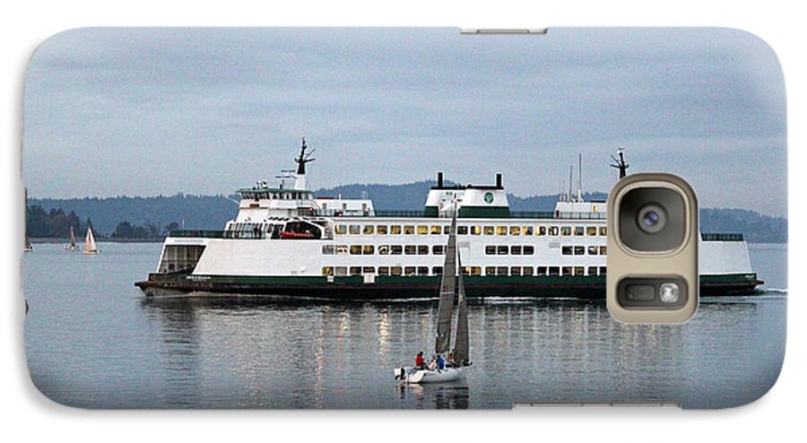 Washington State Ferry Galaxy S7 Case featuring the photograph Ferry Issaquah and Sailboats by E Faithe Lester