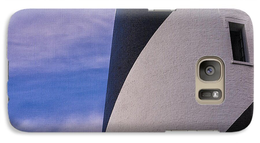 Hatteras Island Lighthouse Galaxy S7 Case featuring the photograph Hatteras Detail in Canvas by Terry Rowe