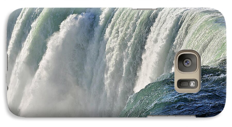 Waterfall Galaxy S7 Case featuring the photograph Horseshoe Falls by Rodney Campbell