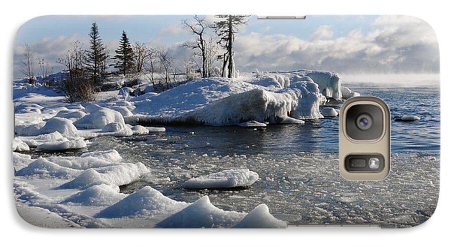 Lake Superior Galaxy S7 Case featuring the photograph Ice Cold by Sandra Updyke