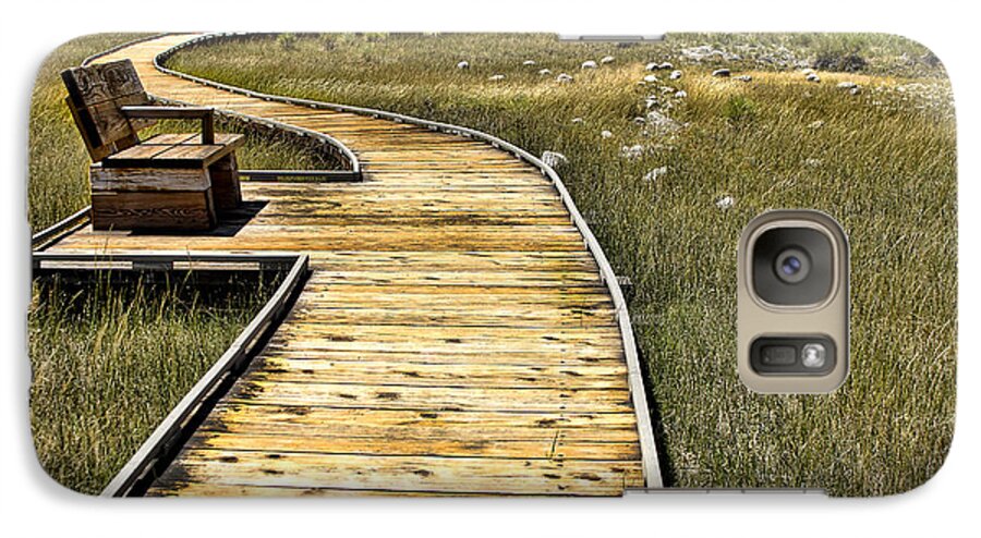 Mono Lake Galaxy S7 Case featuring the photograph Mono Lake Boardwalk by Jason Abando