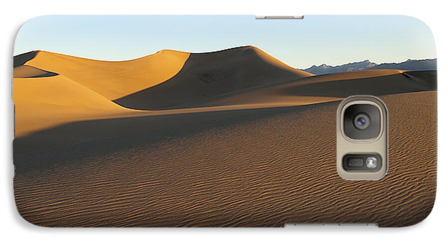 Mesquite Dunes Galaxy S7 Case featuring the photograph Morning Shadows by Joe Schofield