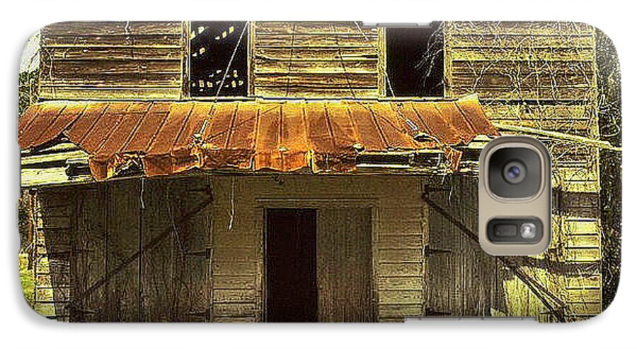 Old House Galaxy S7 Case featuring the photograph Old Seabrook House by Patricia Greer