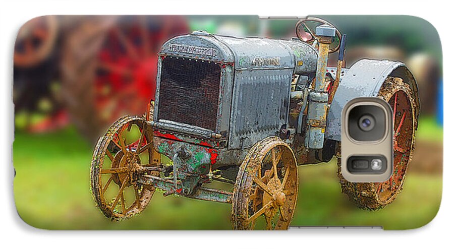 1930 Mccormick-deering Tractor Galaxy S7 Case featuring the photograph Old Tractor Print by M Three Photos