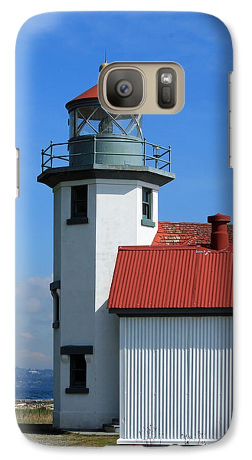 Vashon Island Galaxy S7 Case featuring the photograph Point Robinson Light House by E Faithe Lester