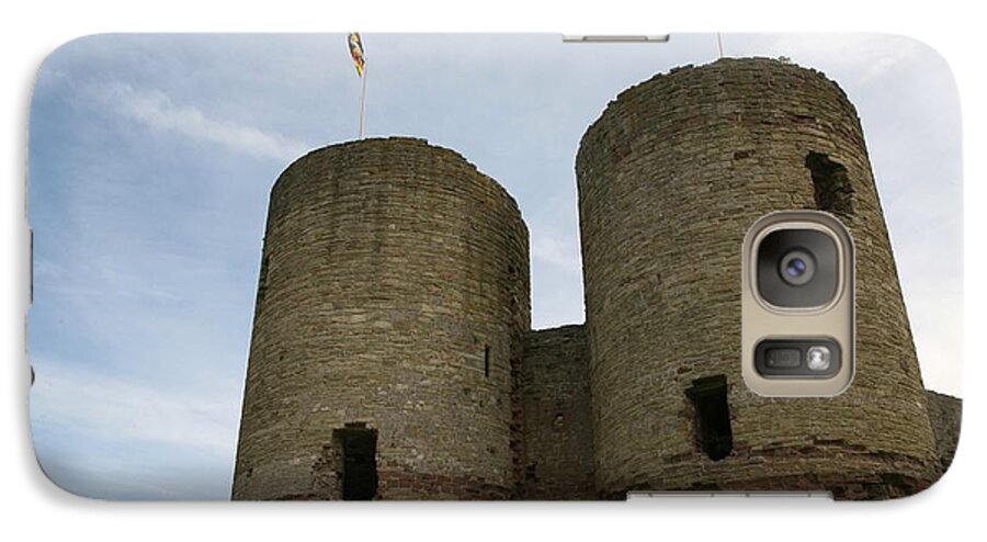 Castles Galaxy S7 Case featuring the photograph Ruddlan castle by Christopher Rowlands