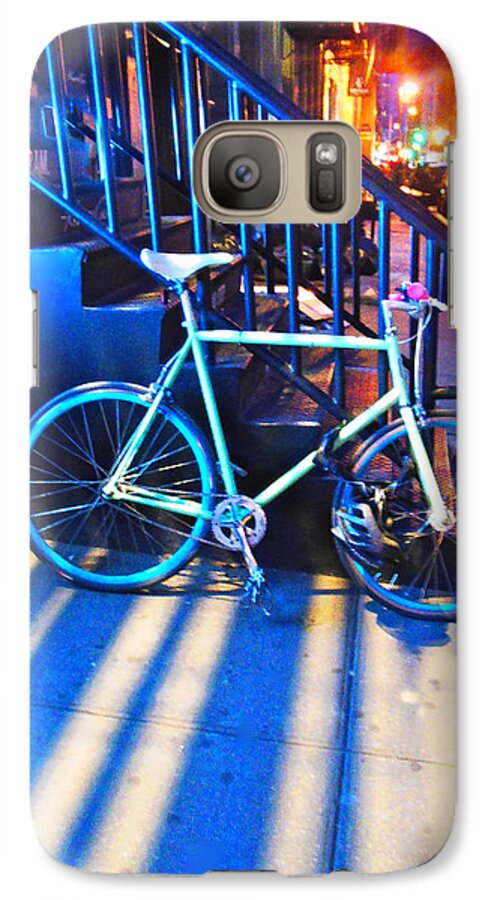 Photograph New York City Bicycle Galaxy S7 Case featuring the photograph Soho Bicycle by Joan Reese