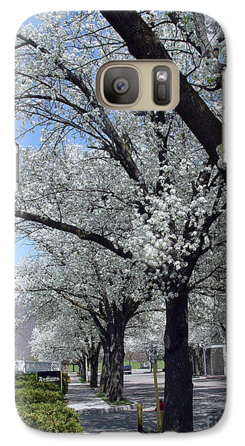Corning New York Galaxy S7 Case featuring the photograph Springtime Corning NY 2 by Tom Doud