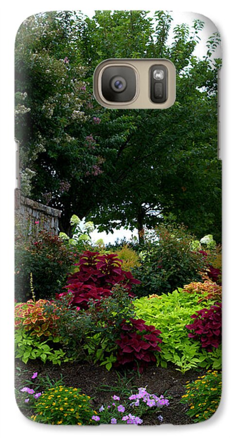 Purple Galaxy S7 Case featuring the photograph Stone Entrance by Cathy Shiflett