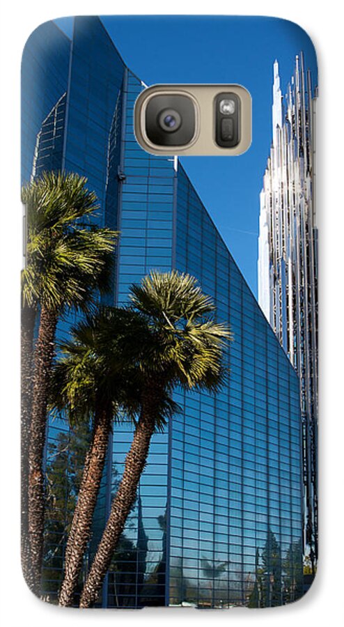 The Crystal Cathedral Galaxy S7 Case featuring the photograph The Crystal Cathedral by Duncan Selby