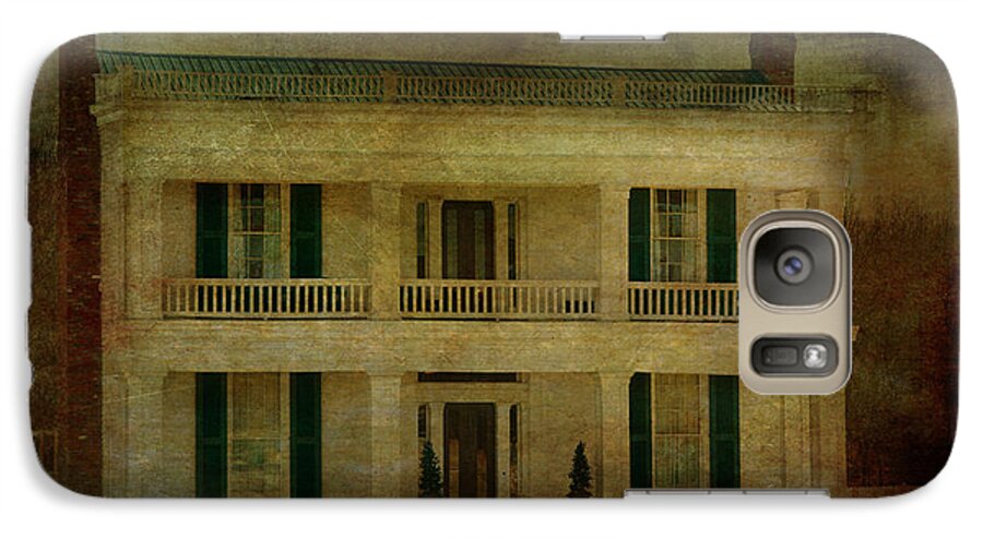 Old House Galaxy S7 Case featuring the photograph The Neil House by Linda Segerson