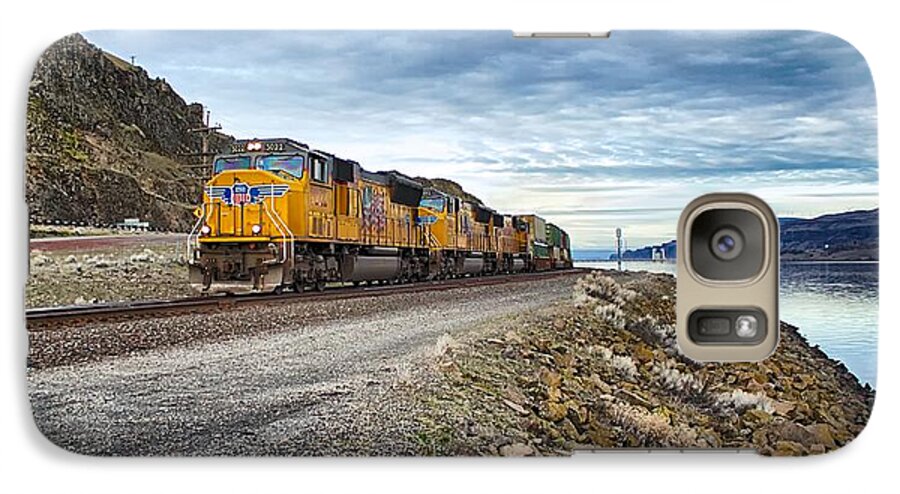 Columbia Galaxy S7 Case featuring the photograph The Union Pacific Railroad Columbia River Gorge Oregon by Michael W Rogers