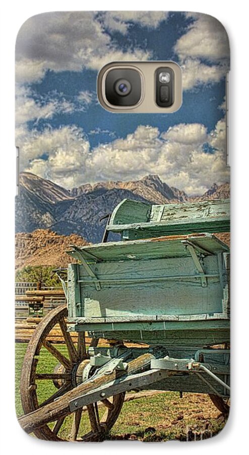 Old Galaxy S7 Case featuring the photograph The Wagon by Peggy Hughes