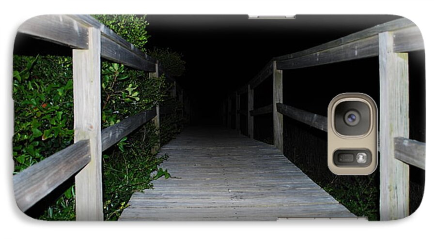 Black Galaxy S7 Case featuring the photograph Walkway To The Beach by Bob Sample