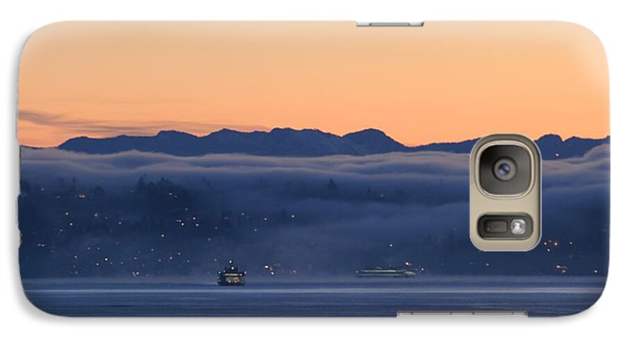 Washington State Ferries Galaxy S7 Case featuring the photograph Washington State Ferries at Dawn by E Faithe Lester
