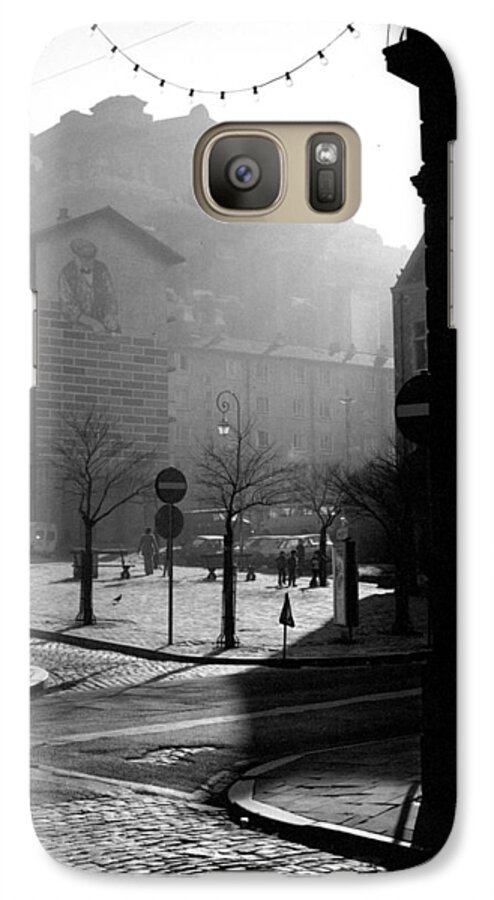 Brussels Galaxy S7 Case featuring the photograph A Square in Old Brussels by Peter Mooyman