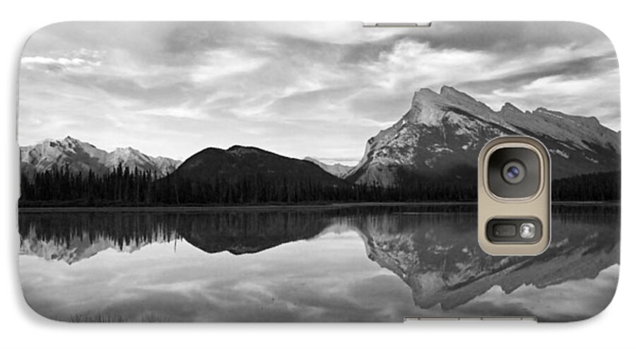 Banff National Park Galaxy S7 Case featuring the photograph Mt. Rundel Reflection Black and White by Andrew Serff