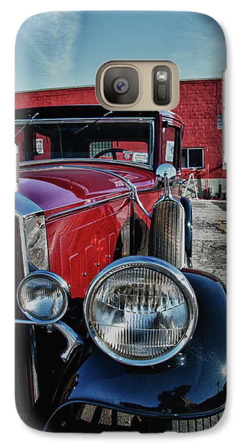 Antique Car Galaxy S7 Case featuring the photograph 1931 Pierce Arow 3473 by Guy Whiteley