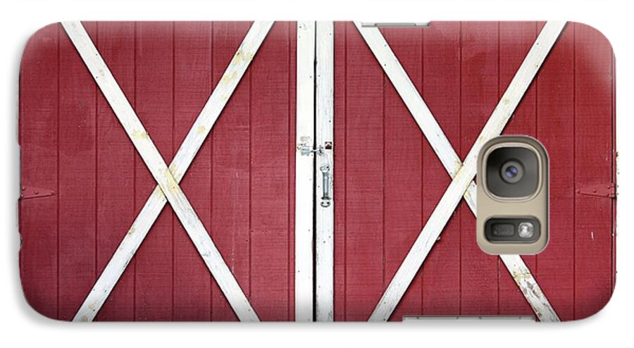 Barn Galaxy S7 Case featuring the photograph Red Barn Doors by Sheila Brown