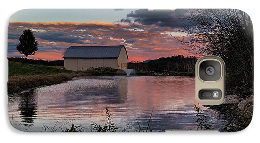 Barn Galaxy S7 Case featuring the photograph Country Living Sunset by Lara Ellis