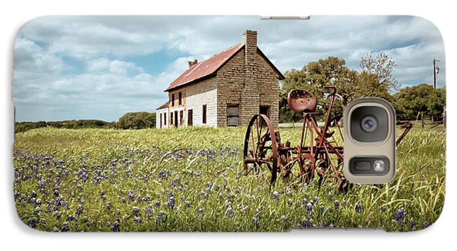 Bluebonnets Galaxy S7 Case featuring the photograph Dreams of Long Ago by Linda Unger