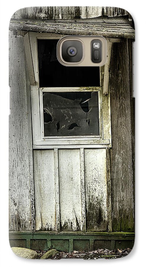 Abandoned Home Galaxy S7 Case featuring the photograph Endless by Mike Eingle
