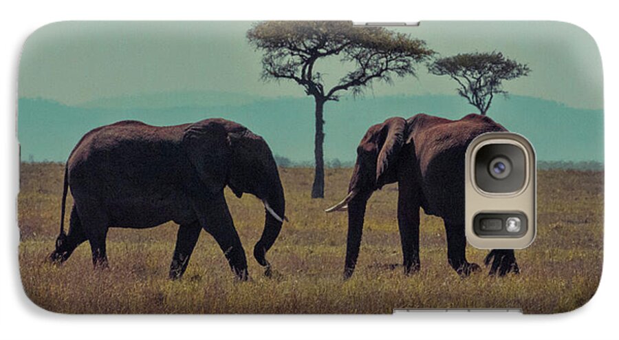 Elephants Galaxy S7 Case featuring the photograph Family by Karen Lewis