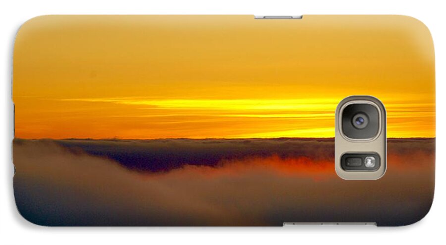 Clouds Galaxy S7 Case featuring the photograph Follow the Light by Paul Foutz