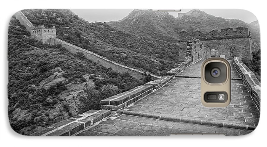 Jinshanling Galaxy S7 Case featuring the photograph Great wall 5, Jinshanling, 2016 by Hitendra SINKAR