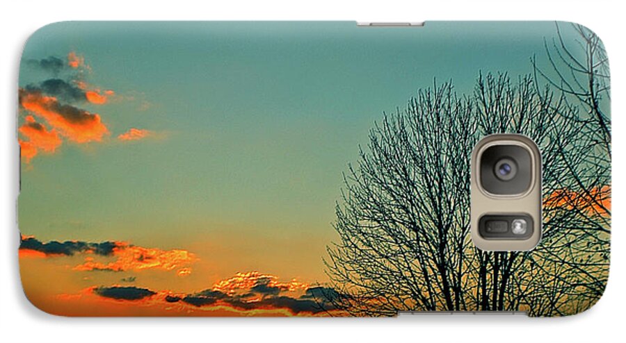 Sunset Galaxy S7 Case featuring the photograph Linvilla Sunset by Sandy Moulder