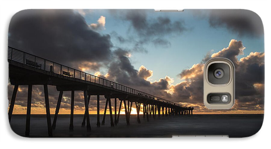 Beach Galaxy S7 Case featuring the photograph Misty Sunset by Ed Clark