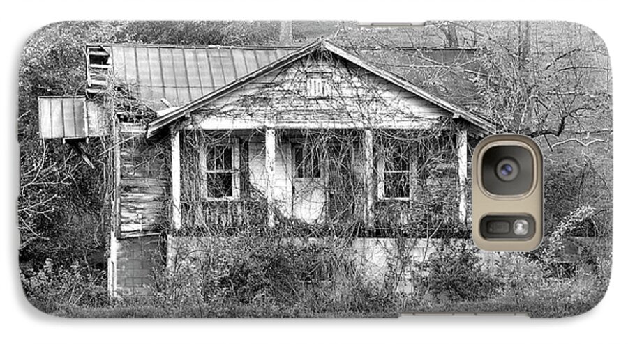 Old House Galaxy S7 Case featuring the photograph N C Ruins 1 by Mike McGlothlen