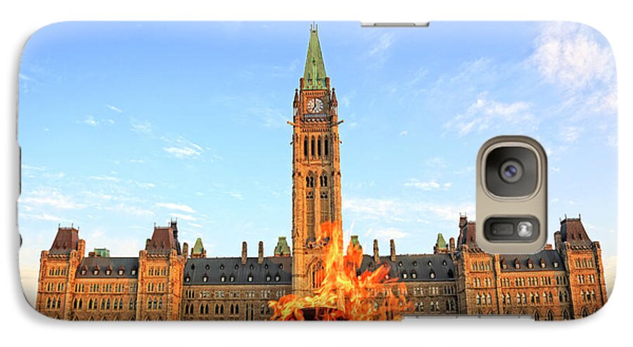 Ottawa Galaxy S7 Case featuring the photograph Ottawa Parliament Hill with Centennial Flame by Charline Xia