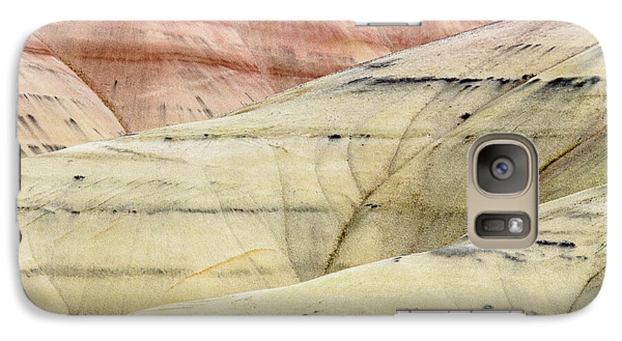 Painted Hills Galaxy S7 Case featuring the photograph Painted HIlls Ridge by Greg Nyquist