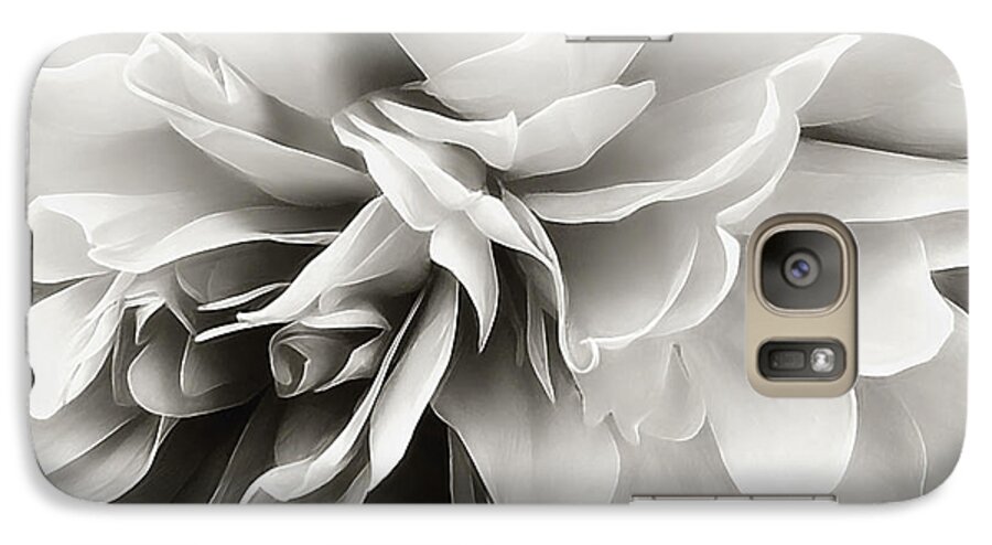 Flower Galaxy S7 Case featuring the photograph Past Lives by Darlene Kwiatkowski