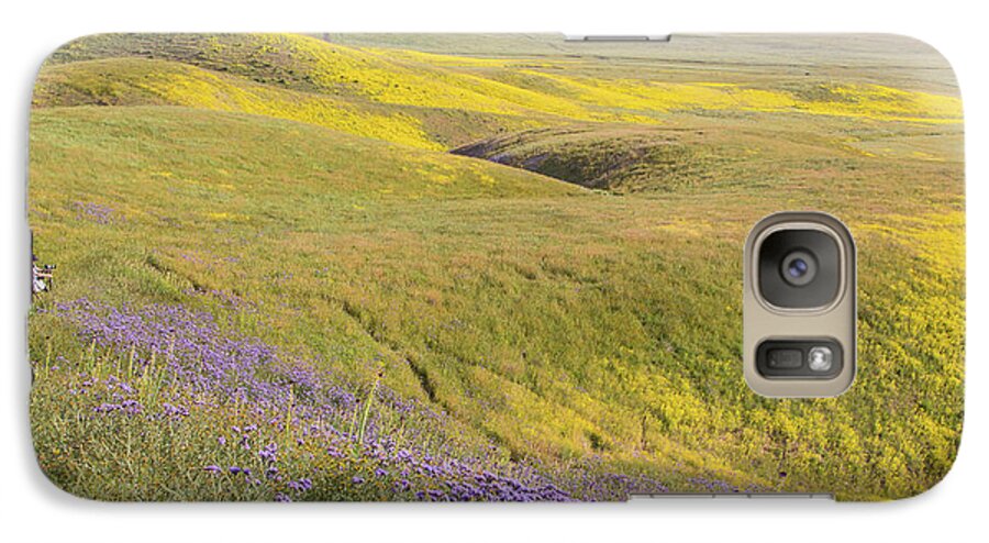 California Galaxy S7 Case featuring the photograph Photographing Carrizo by Marc Crumpler