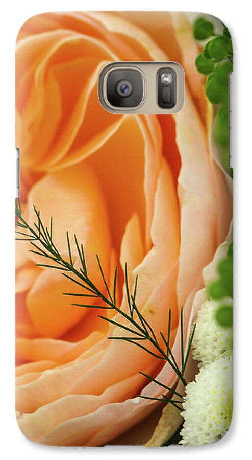 Pink Green Flowers White Plants London England Uk Britain Chelsea Flower Show Galaxy S7 Case featuring the photograph Pink and Green by Ross Henton