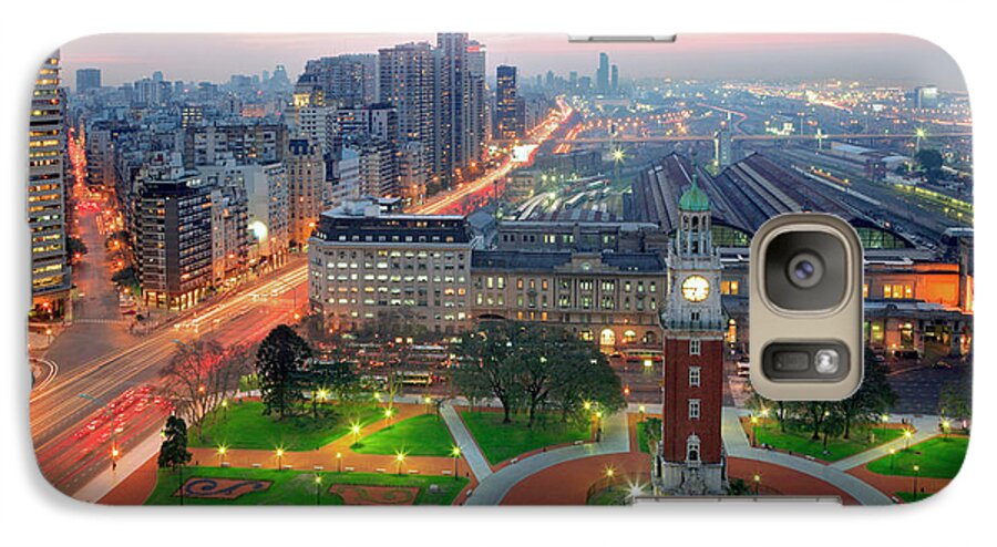 Buenos Aires Galaxy S7 Case featuring the photograph Retiro Buenos Aires by Bernardo Galmarini