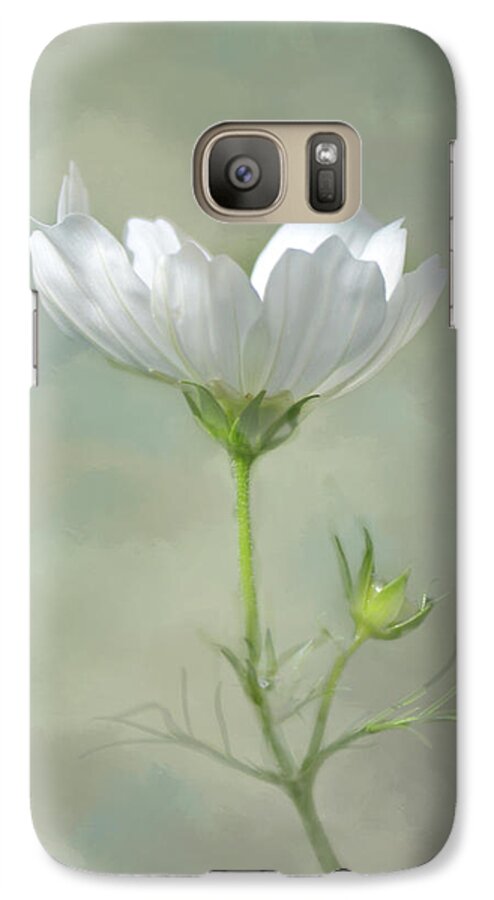  Cosmos Galaxy S7 Case featuring the photograph Solo Cosmo by Ann Bridges