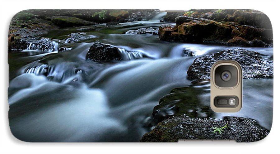 Water Galaxy S7 Case featuring the photograph Stream Over Rocks by Charline Xia