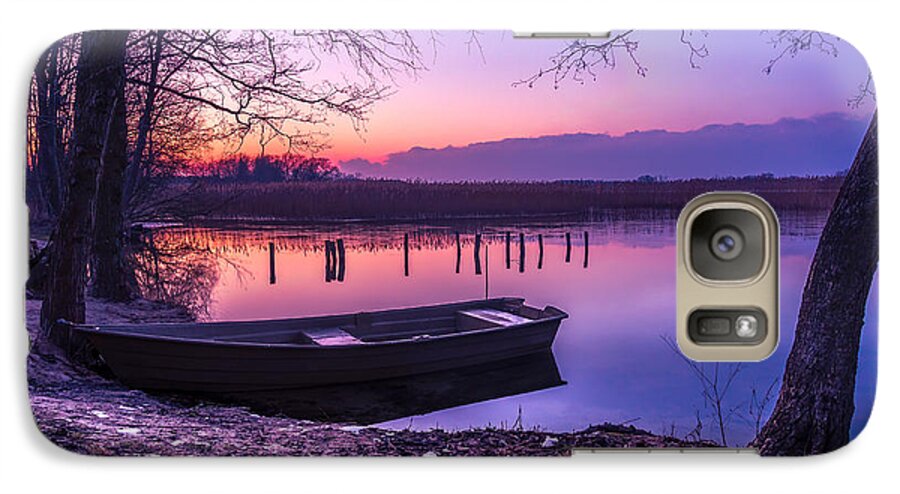 Beautiful Galaxy S7 Case featuring the photograph Sunset on the White Lake by Dmytro Korol
