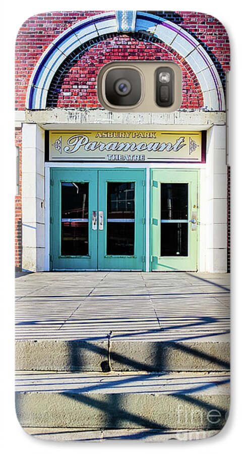 Paramount Theatre Galaxy S7 Case featuring the photograph The Paramount Theatre by Colleen Kammerer