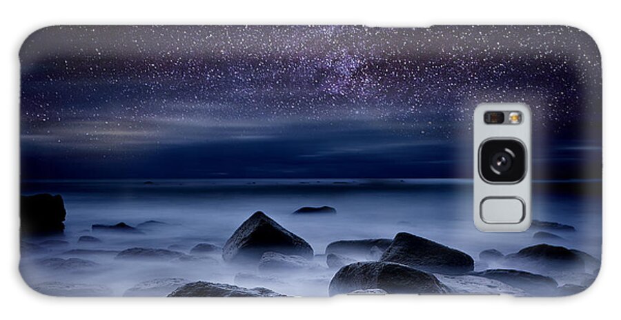 Night Galaxy Case featuring the photograph Where dreams begin by Jorge Maia
