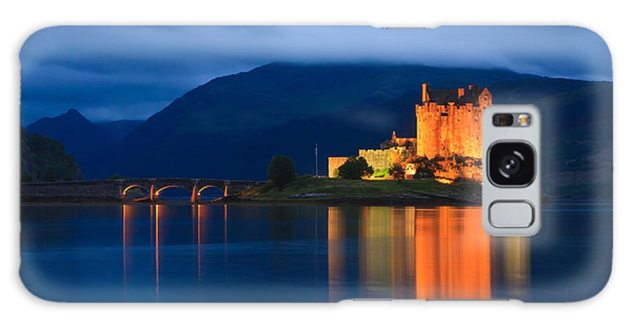 Great Brittain Galaxy Case featuring the photograph Eilean Donan Castle - Scotland by Henk Meijer Photography